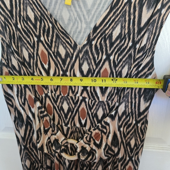 Liz Lange | P1X | Geometric Design Maxi With Belted Embellishment - Picture 7 of 8